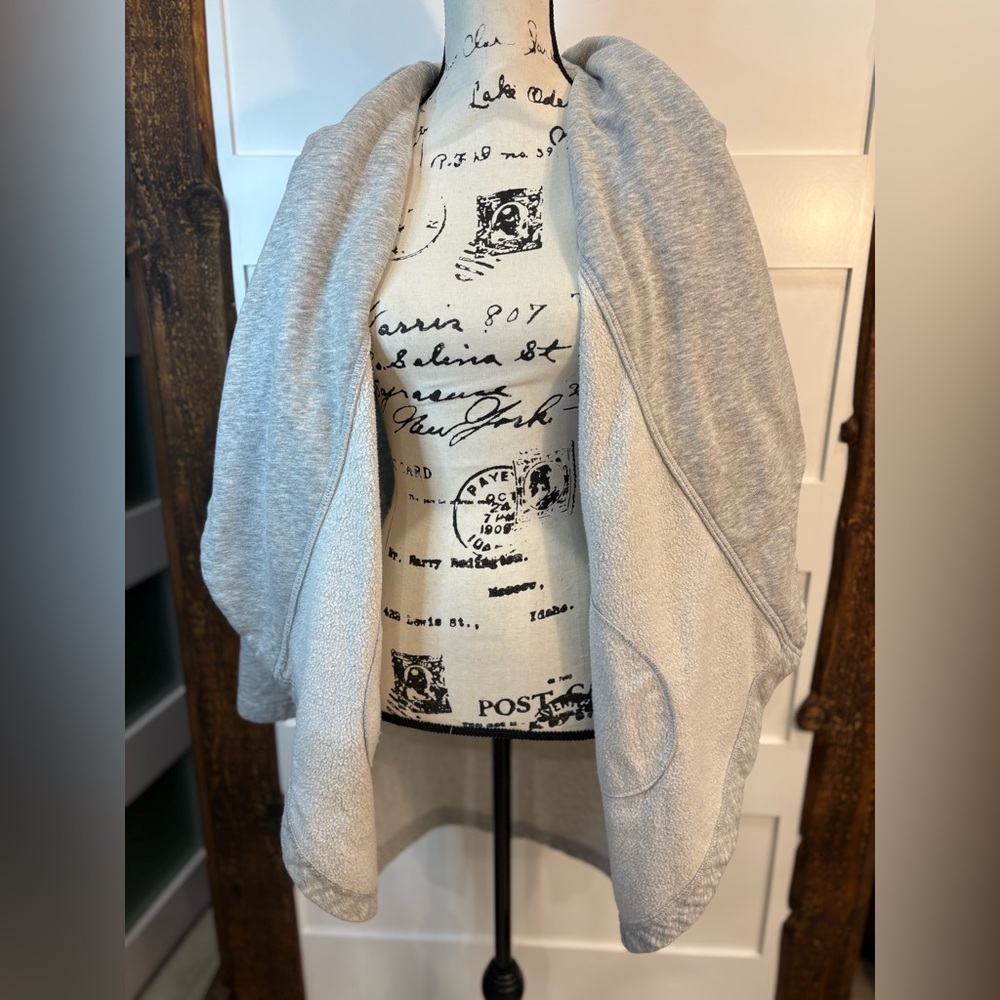 Olive & Oak Light Gray Knit Top – Women’s Large, Cotton Blend, Soft Casual Style - Picture 5 of 9